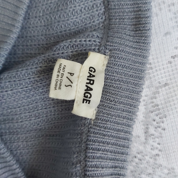 Garage sweater, off the shoulder - Picture 5 of 7